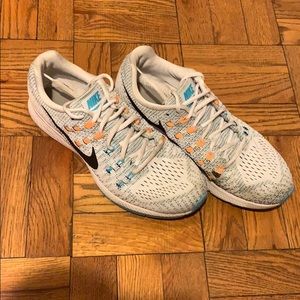 Nike zoom structure 19